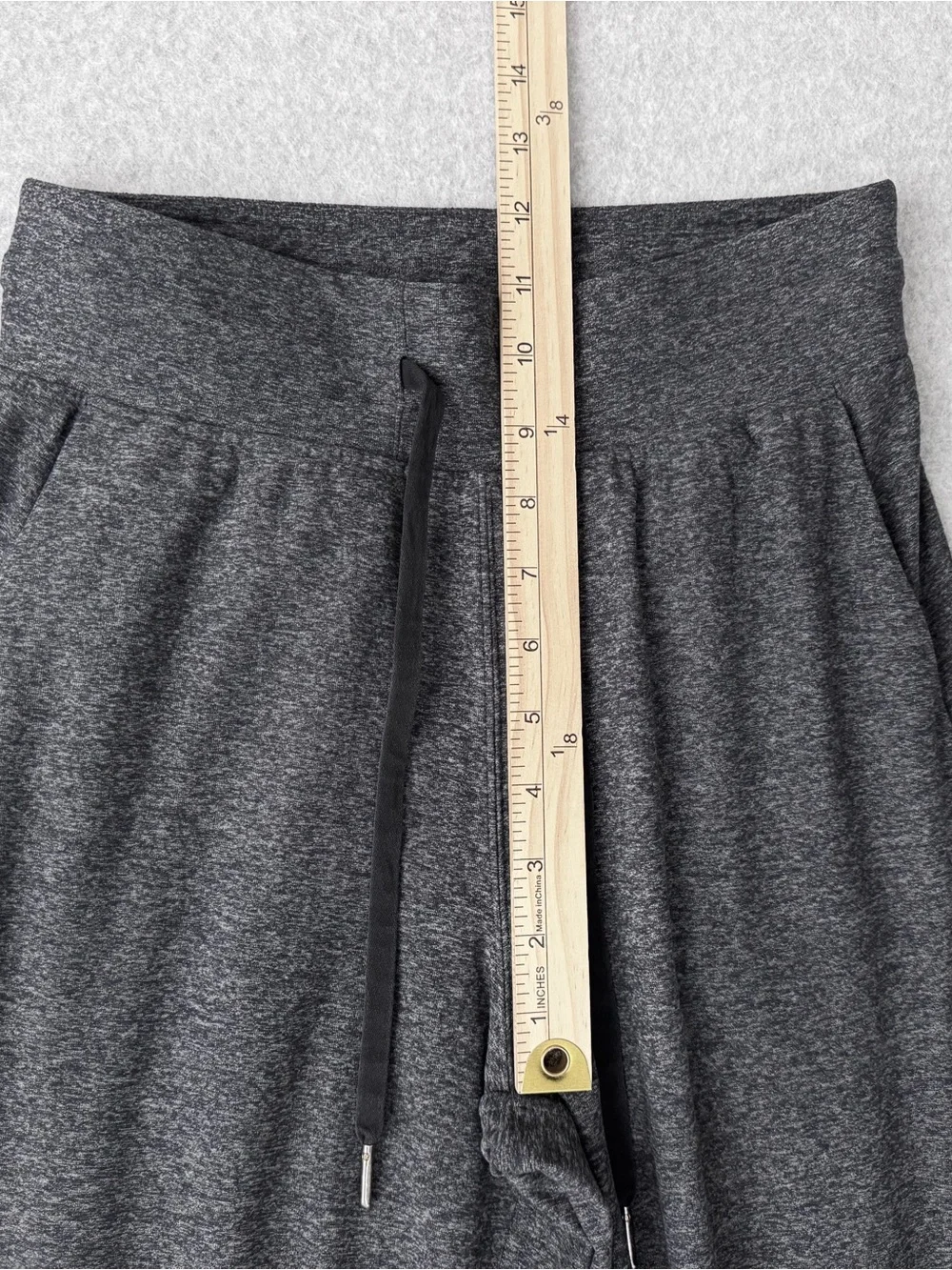 Lululemon Jogger Pants Size 4 Gray W6BYMS Ready to Rulu High Rise Cropped